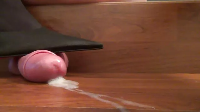 Non posso soddisfare mia moglie e portarla a scopare un grosso film porno da vedere subito gratis grasso
