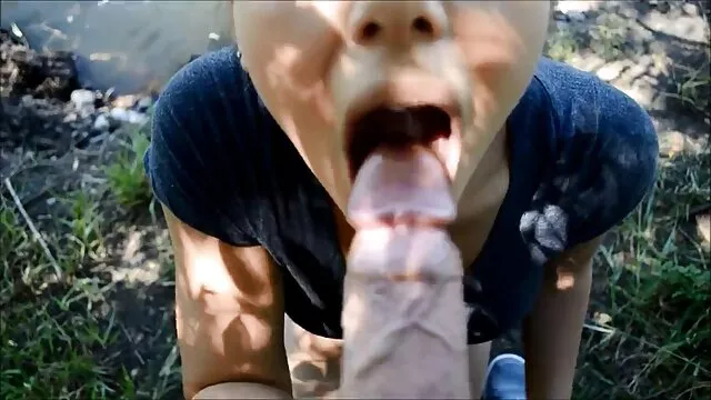 Bionda sorella con un gigante dildo nero porno gratis da guardare