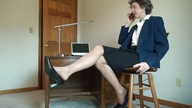 Segretario sorella con vedo gratis film porno un dildo a lavoro