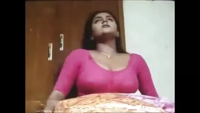 Giovane video porno da vedere subito pulcino ama il sesso anale