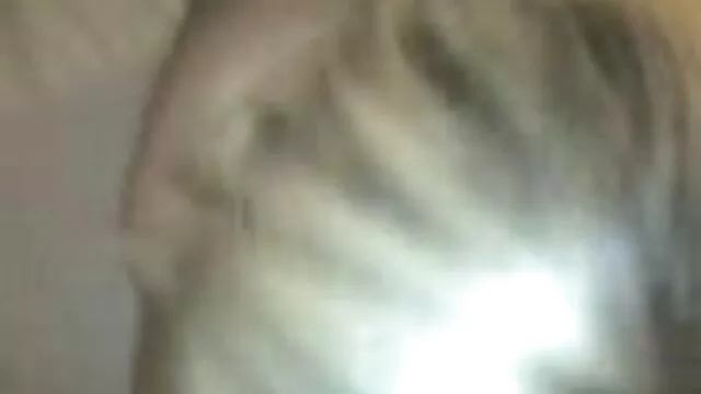 Giovane voglio vedere film porno italiani coppia invita una matura puttana per il sesso