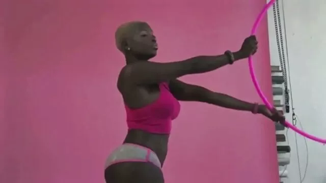 Dilettante ragazze succhiare maschio spogliarellista voglio vedere un film porno rubinetto