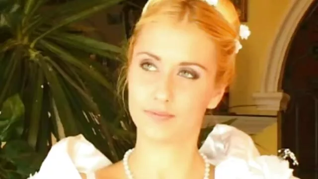 Accidenti a vedere film hard gratis questa ragazza con un cazzo sporco